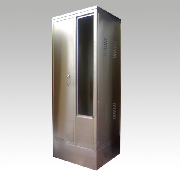 不銹鋼機(jī)柜